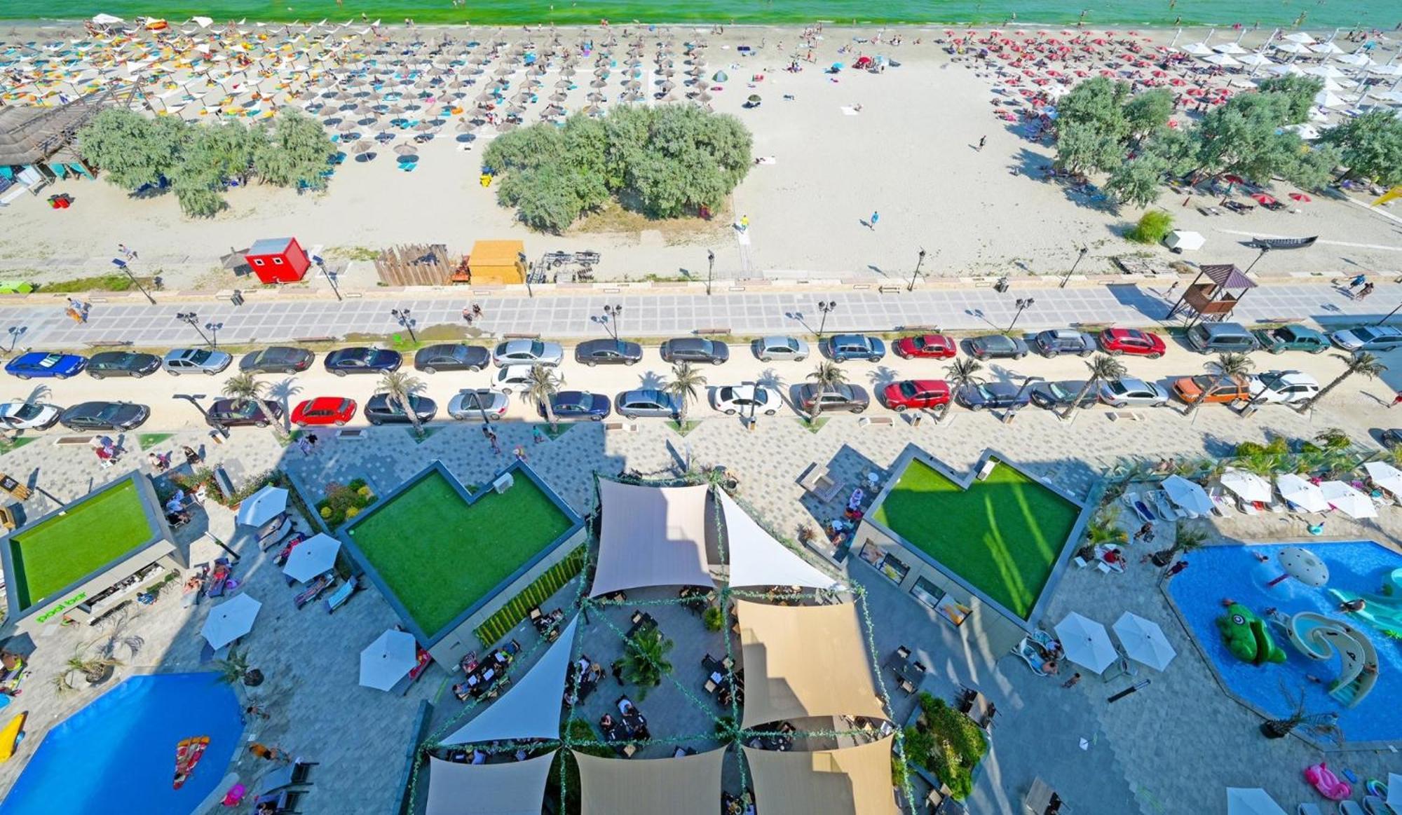 Apartament Sunway Alezzi Beach Navodari Bagian luar foto