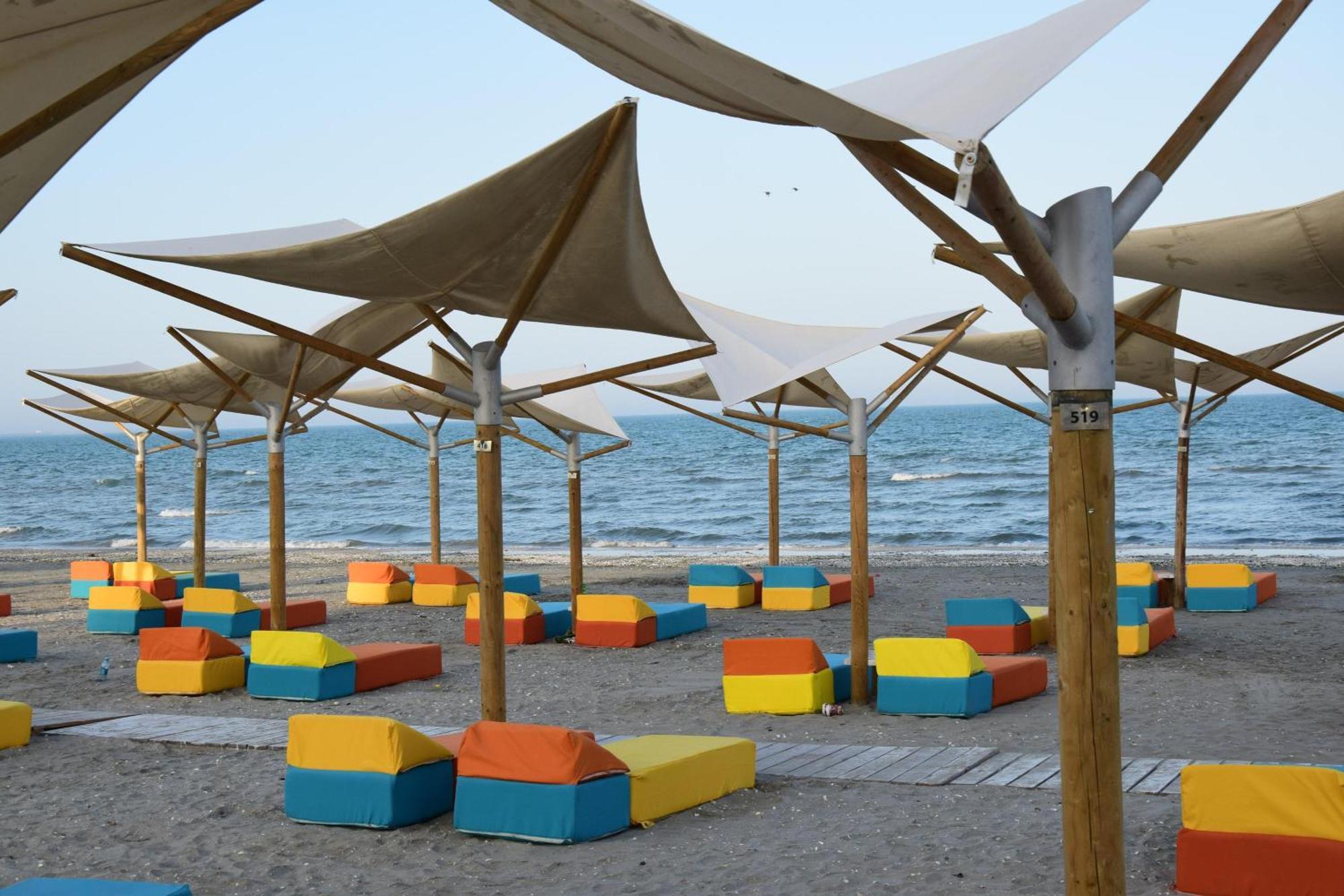 Apartament Sunway Alezzi Beach Navodari Bagian luar foto