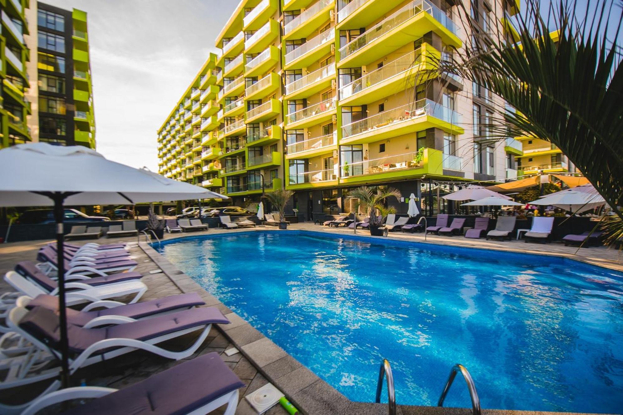 Apartament Sunway Alezzi Beach Navodari Bagian luar foto