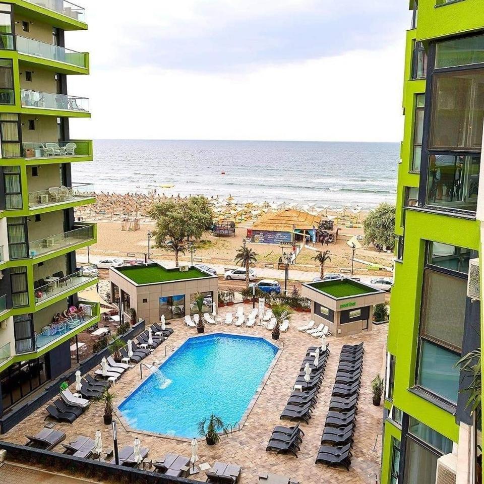 Apartament Sunway Alezzi Beach Navodari Bagian luar foto