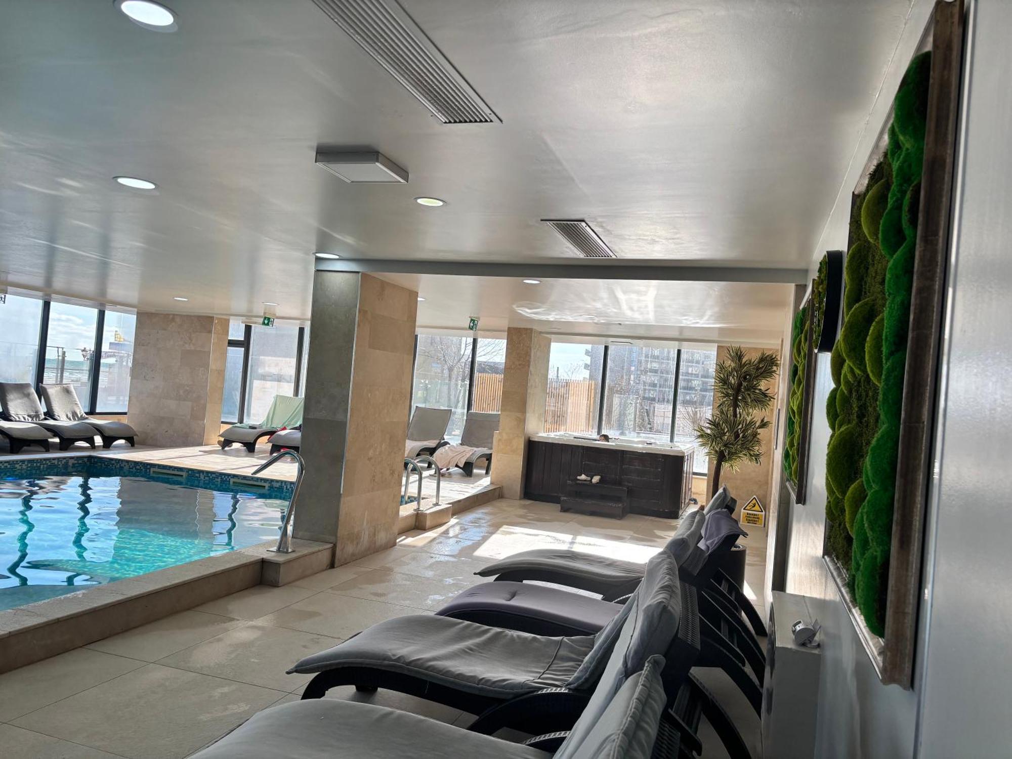 Apartament Sunway Alezzi Beach Navodari Bagian luar foto